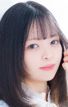 Hina Suzuki